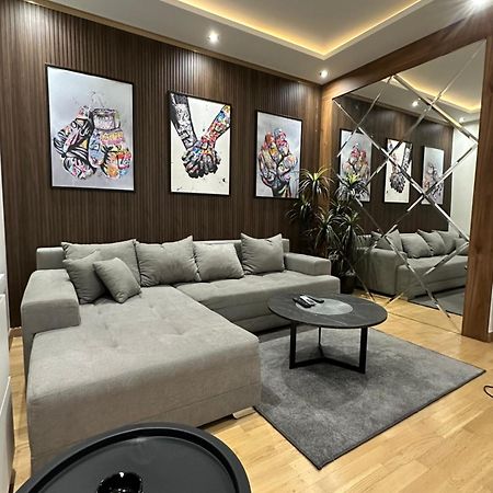 Modern Luxury In Belgrade Waterfront With Views Daire Dış mekan fotoğraf