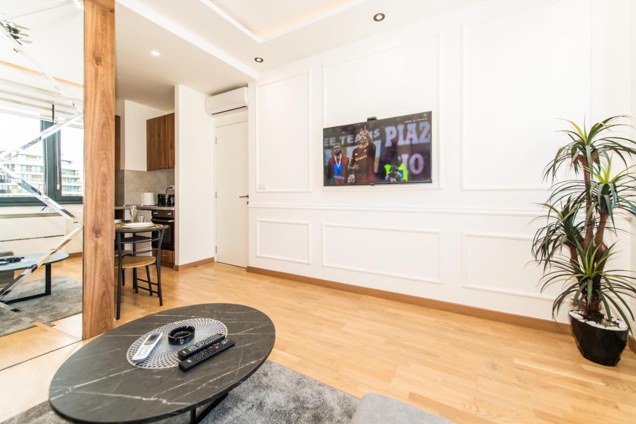 Modern Luxury In Belgrade Waterfront With Views Daire Dış mekan fotoğraf
