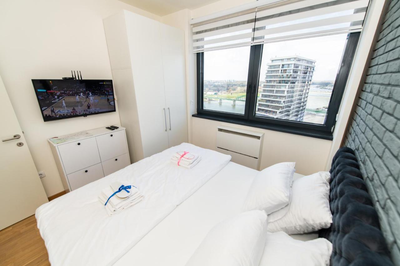 Modern Luxury In Belgrade Waterfront With Views Daire Dış mekan fotoğraf