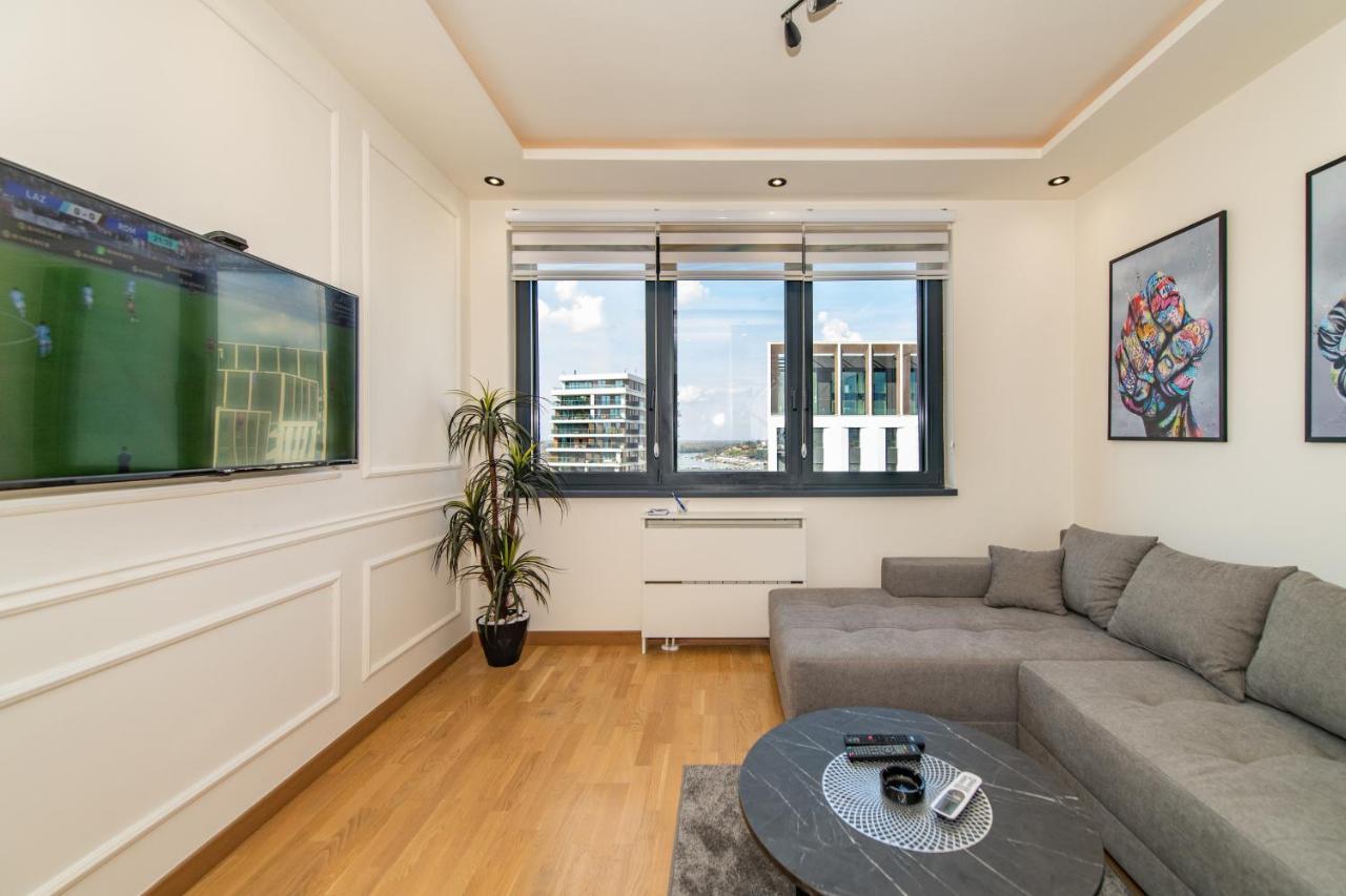 Modern Luxury In Belgrade Waterfront With Views Daire Dış mekan fotoğraf
