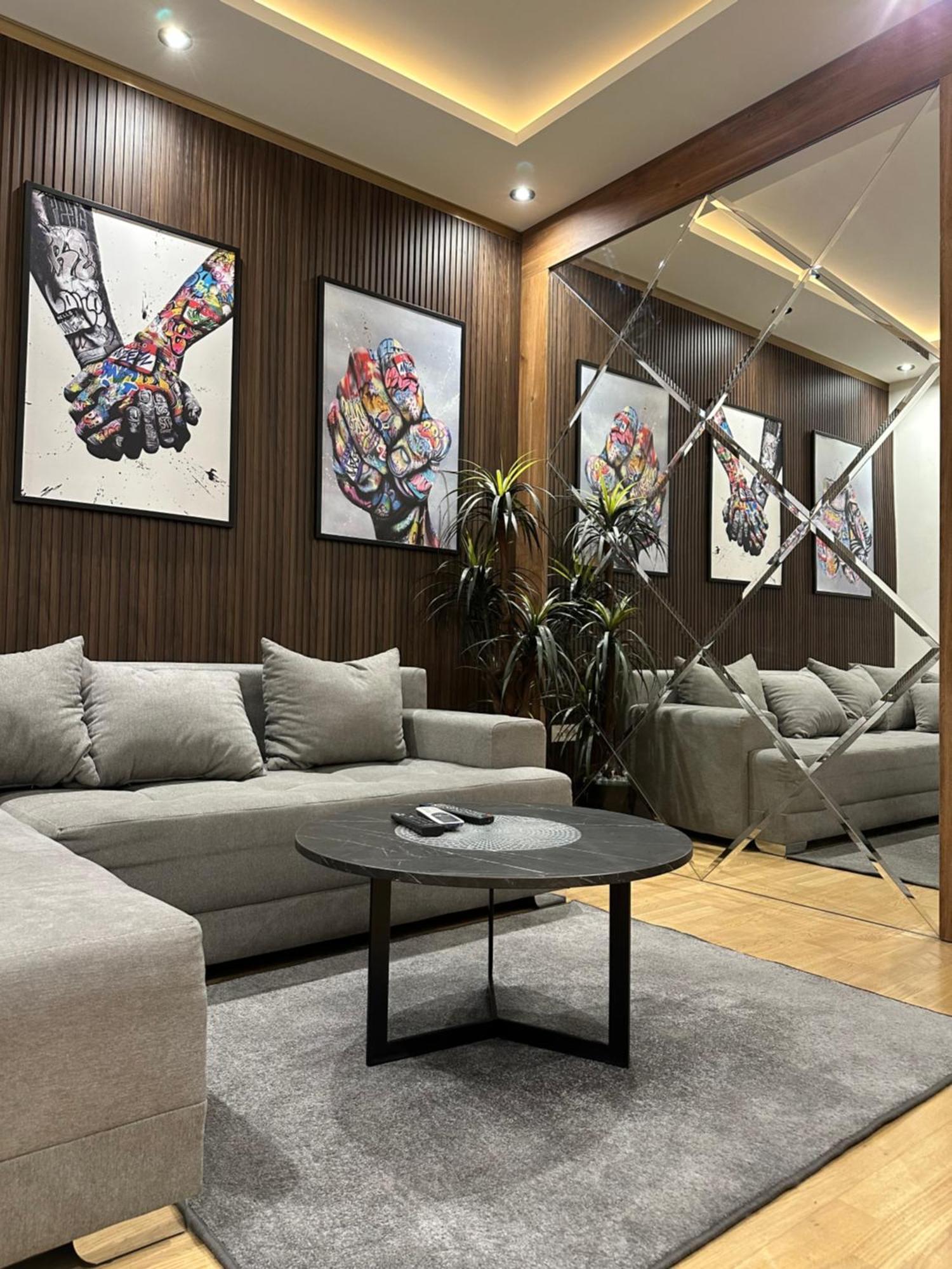 Modern Luxury In Belgrade Waterfront With Views Daire Dış mekan fotoğraf